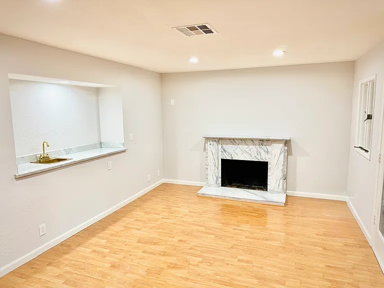 2935 Valhalla Dr — Photo 10