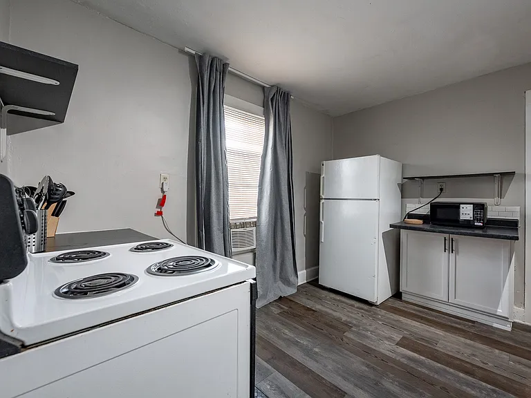 4502 Kingsley Dr #4504 — Photo 10