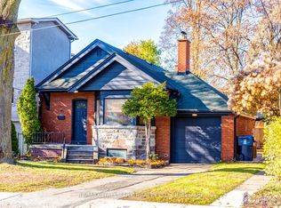 10 Coxwell Blvd, Toronto, ON M4C3G7