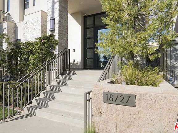 2nd image of 18727 Redwing St