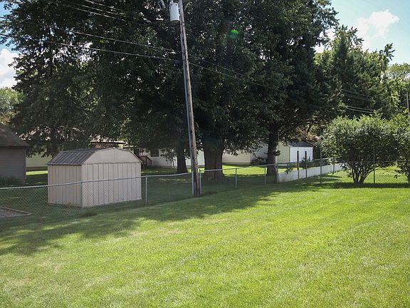 5th image of 1133 Greene Ave N