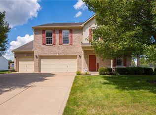 1916 Spring Beauty Dr, Avon, IN 46123