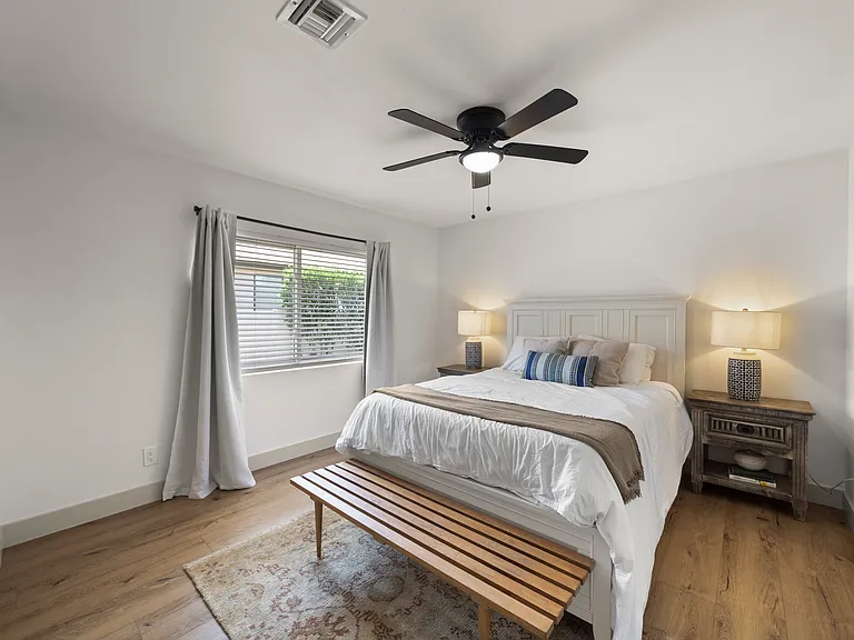 5449 E Larkspur Dr — Photo 10