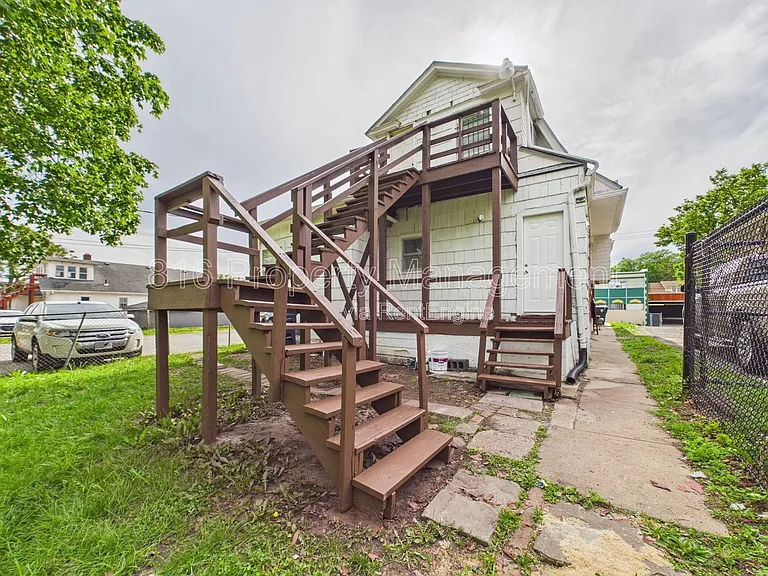 6921 Prospect Ave #C — Photo 15