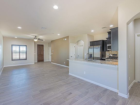 3rd image of 15153 Porpoise Dr