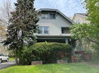 1695 Lee Rd, Cleveland Heights, OH 44118