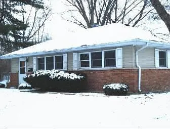 330 Sangamon St photo 1