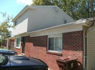 4576 Burton St, Inkster, MI 48141