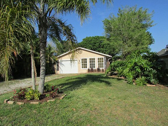 2nd image of 556 18th Ave