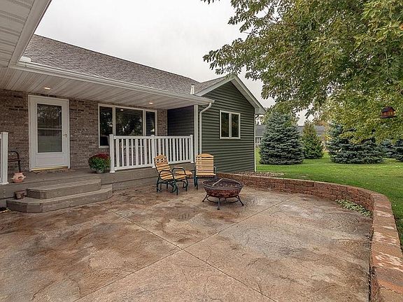 2nd image of 200 James Dr