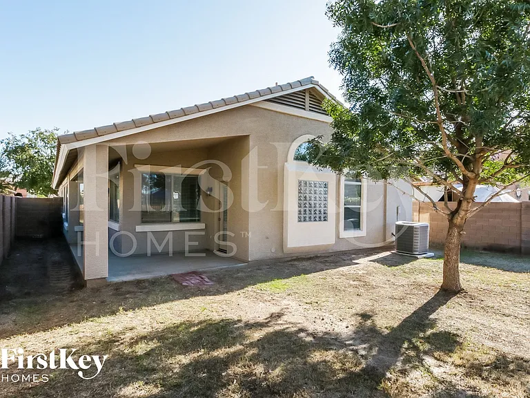 38154 N Rusty Ln — Photo 14