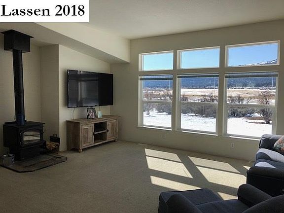 3rd image of 710-010 Sunnyside Rd
