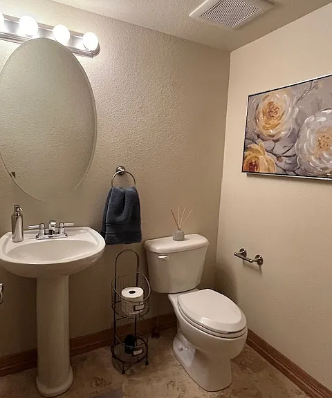 2263 Muir Ln — Photo 20