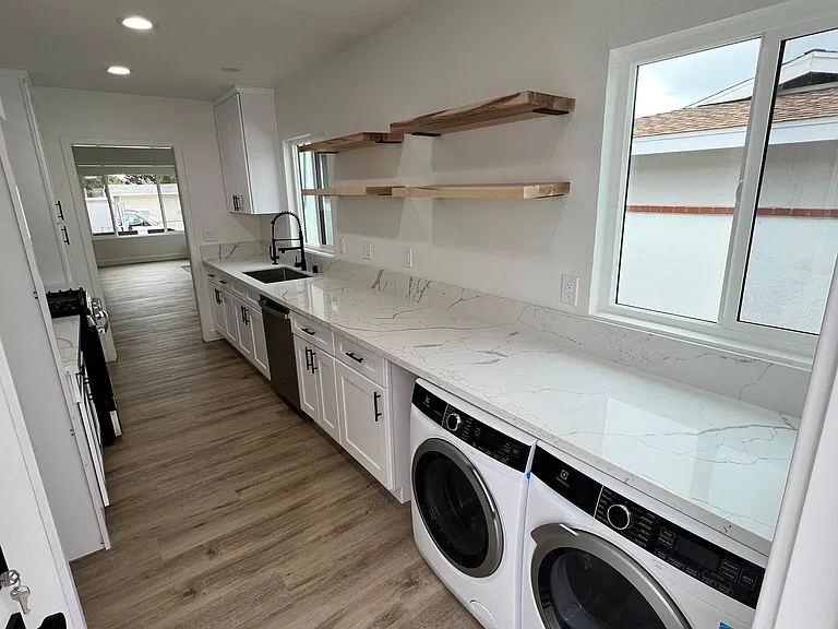 236 Camellia Ln #A — Photo 7