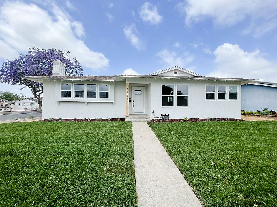1st image of 11821 Clover Ln