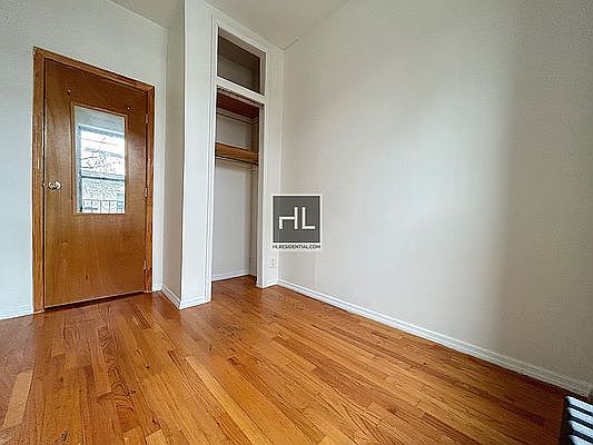 5th image of 356 22nd St #2F