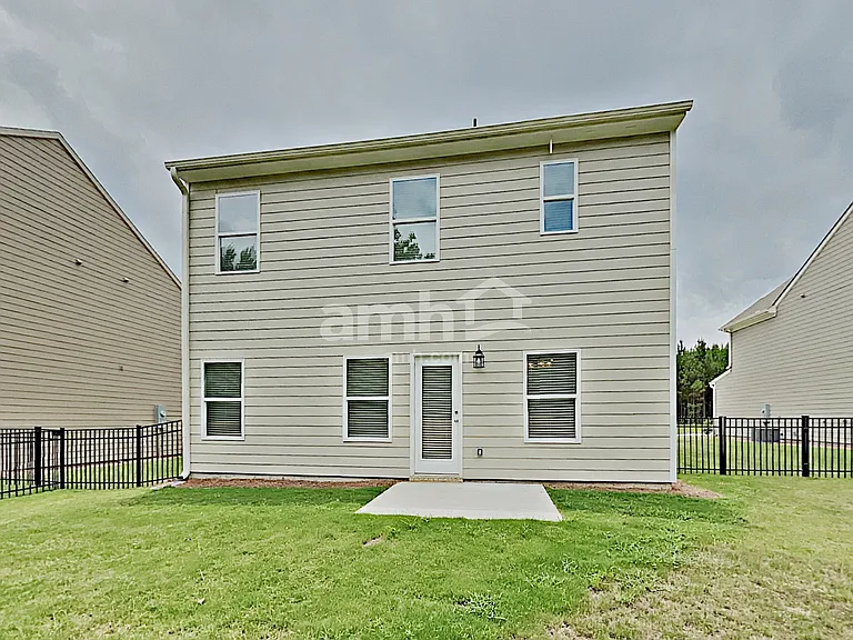 516 Woodall Rd — Photo 17