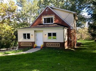 68 Shuster Rd, Gibsonia, PA 15044