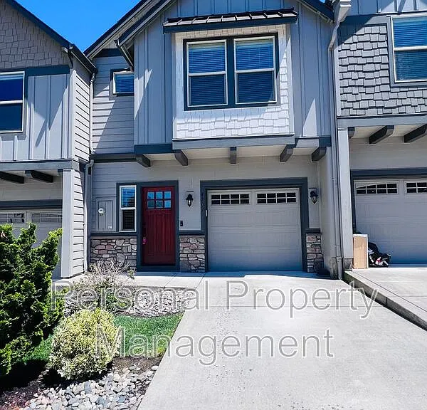 4307 NW Sage Loop — Photo 1
