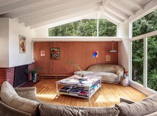 2764 Outpost Dr, Los Angeles, CA 90068