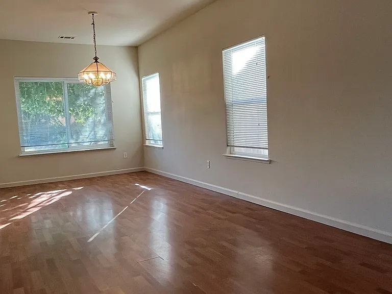 3598 Iron Canyon Cir — Photo 6