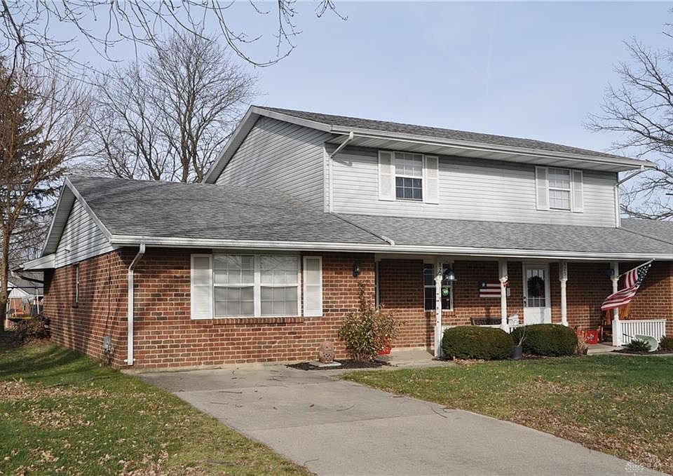 1st image of 825 Comanche Ln #827