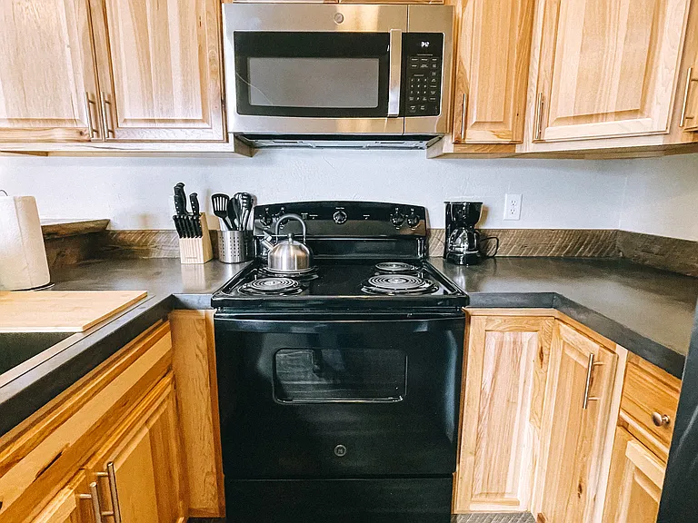 597 Iowa Ave #2B — Photo 7