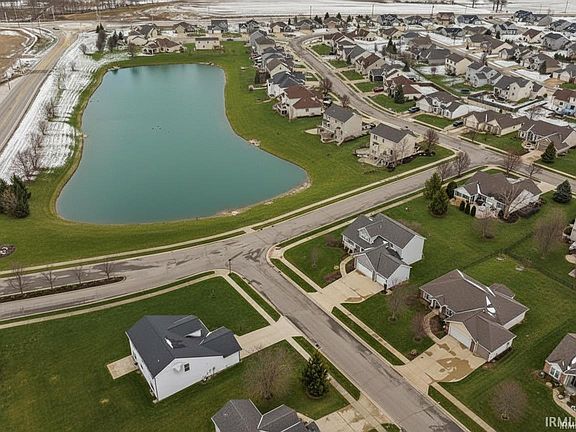 5th image of 932 Clairborne Dr