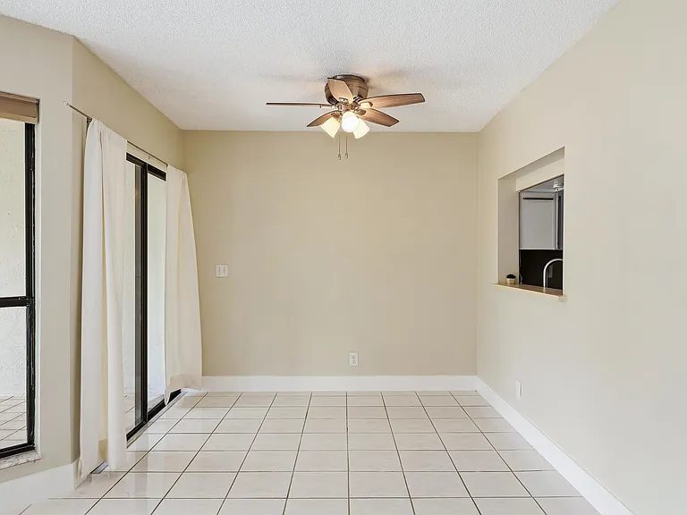 3242 Perimeter Dr — Photo 8