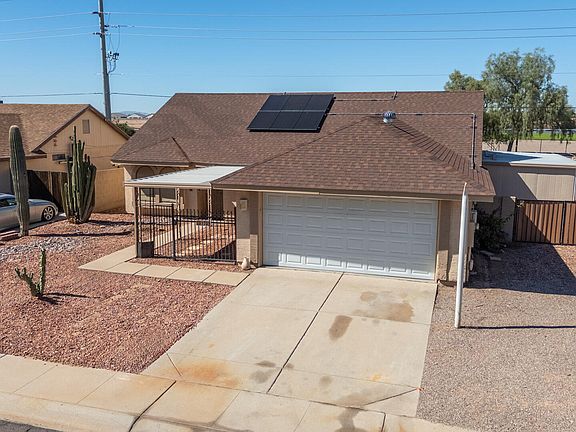 5th image of 1705 E SHASTA Street