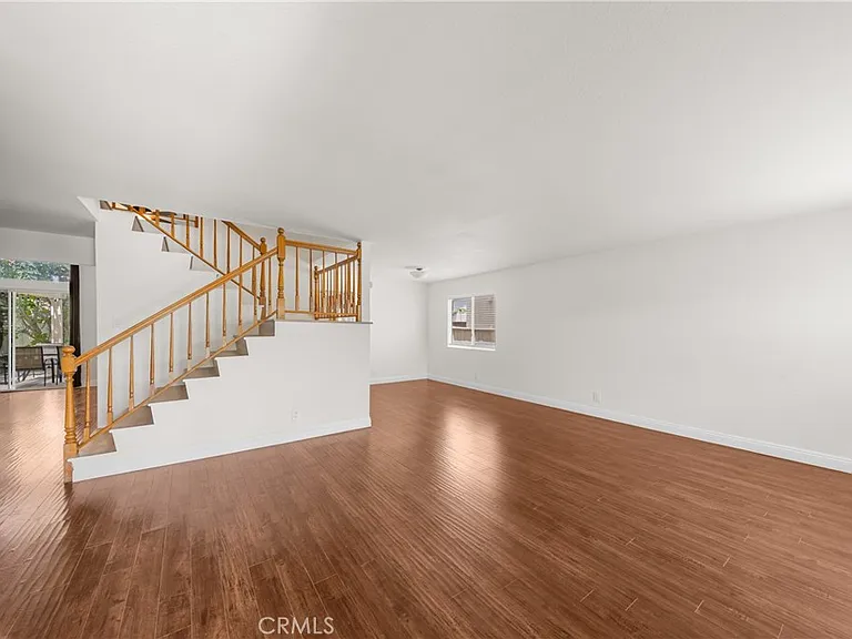 17255 Orangewood Ln — Photo 2