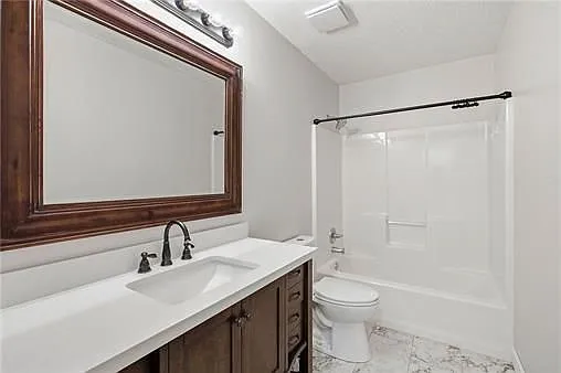 2521 NW Richard Dr — Photo 15
