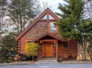 2310 Waterfall Way, Pigeon Forge, TN 37863