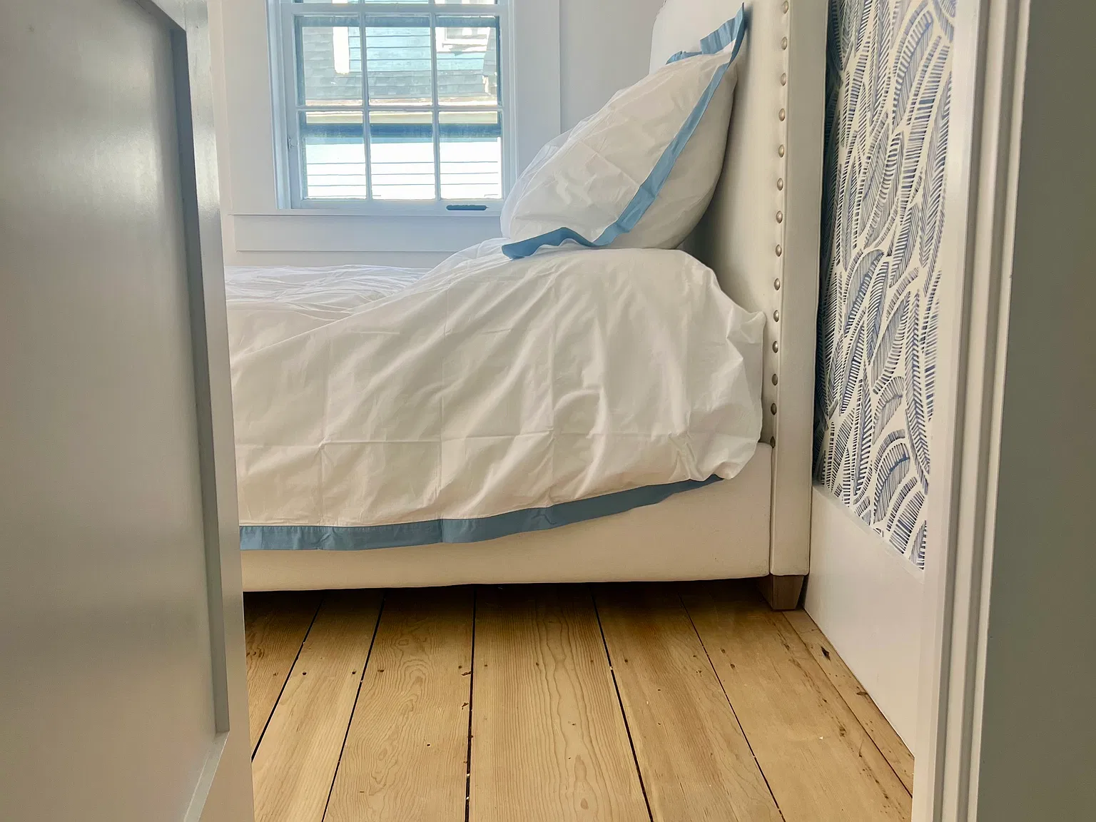 2 bed, 900 sqft, $3,750 — Photo 2