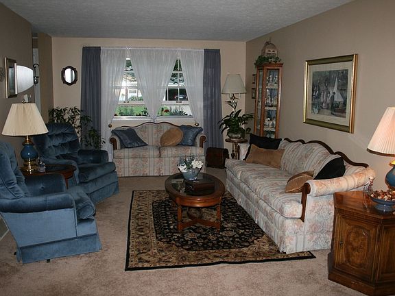 Living Room, new carpet