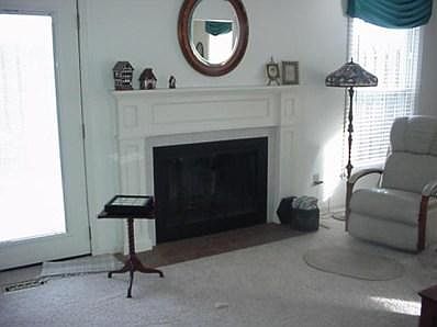 4th image of 2148 Hewitt Ave
