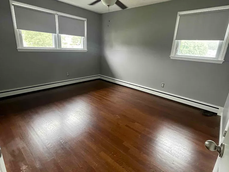 1132 Bardell Dr — Photo 10
