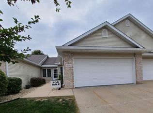 616 Springbrook Cir, Deforest, WI 53532