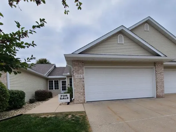 616 Springbrook Circle, Deforest, WI 53532
