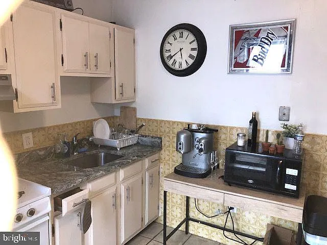 1814 Callowhill St #2 — Photo 7