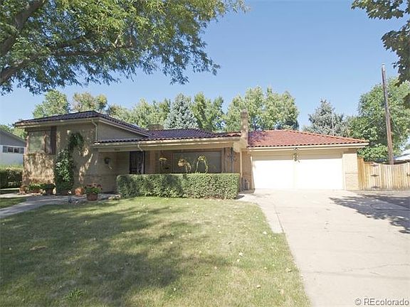 2nd image of 1900 Glen Ayr Dr