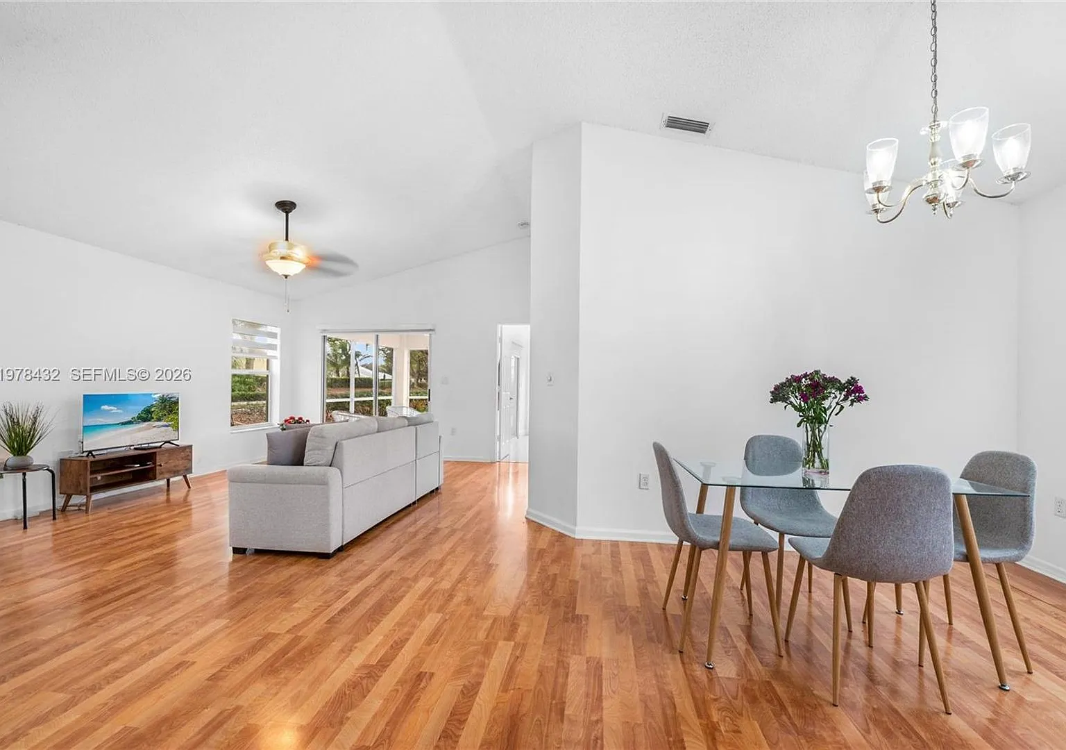 2020 SE 5th Place 2020, Homestead, FL 33033 — Photo 4