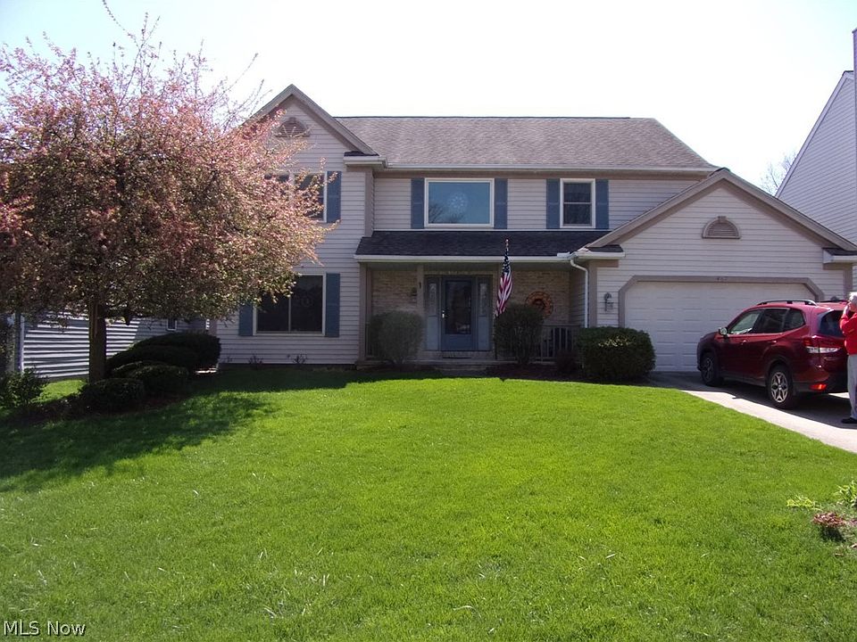 1st image of 467 Park Pl