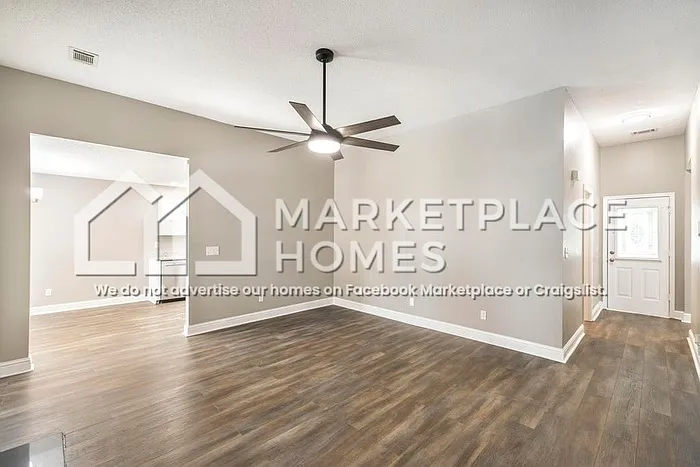 415 Covington Cv — Photo 4