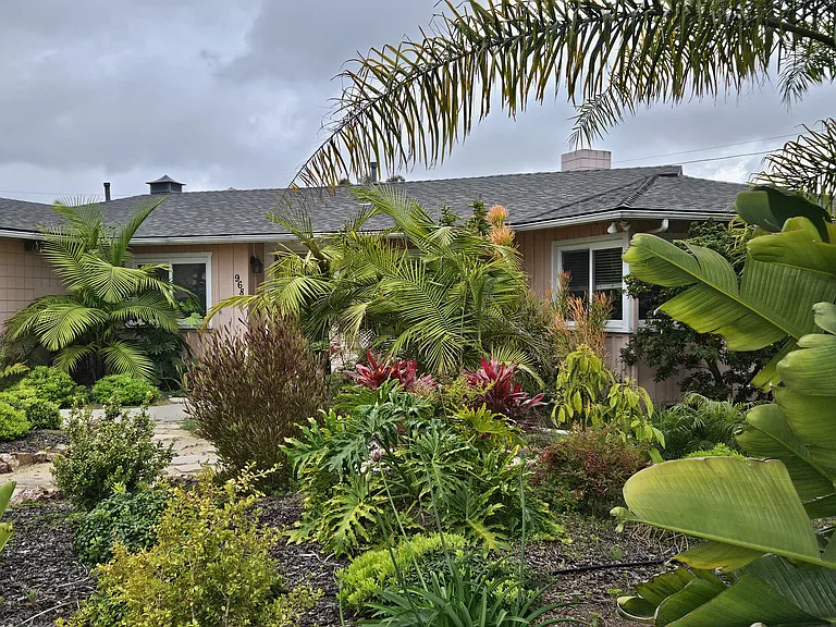 968 Corte Maria Ave — Photo 1