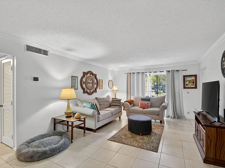 9810 Pineapple Tree Dr #103 — Photo 10