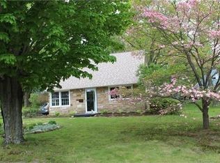 69 Lynwood Dr #HOUSE, Willimantic, CT 06226
