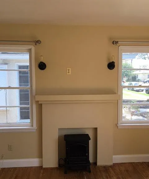 1438 Roycroft Ave — Photo 4