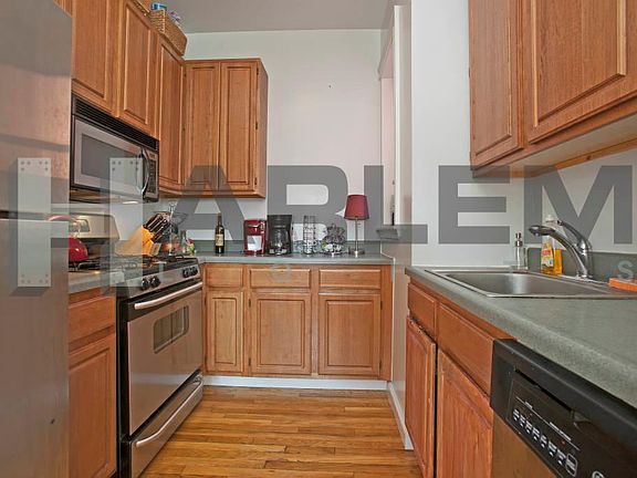 4th image of 368-372 Convent Ave #5B