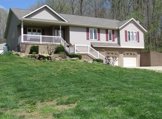 313 E. Abrams Rd., Bloomfield, IN 47424